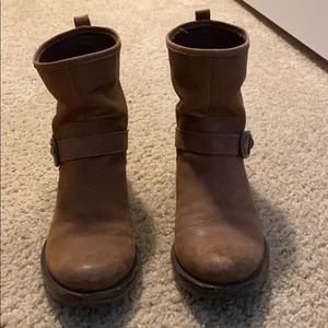 Lucky brand REAL LEATHER brown boots